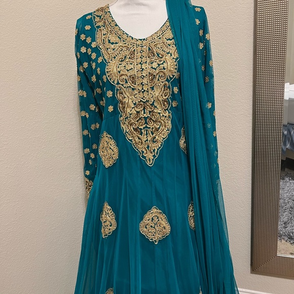 Anarkali Aqua Green South Asian outfit - Picture 1 of 6